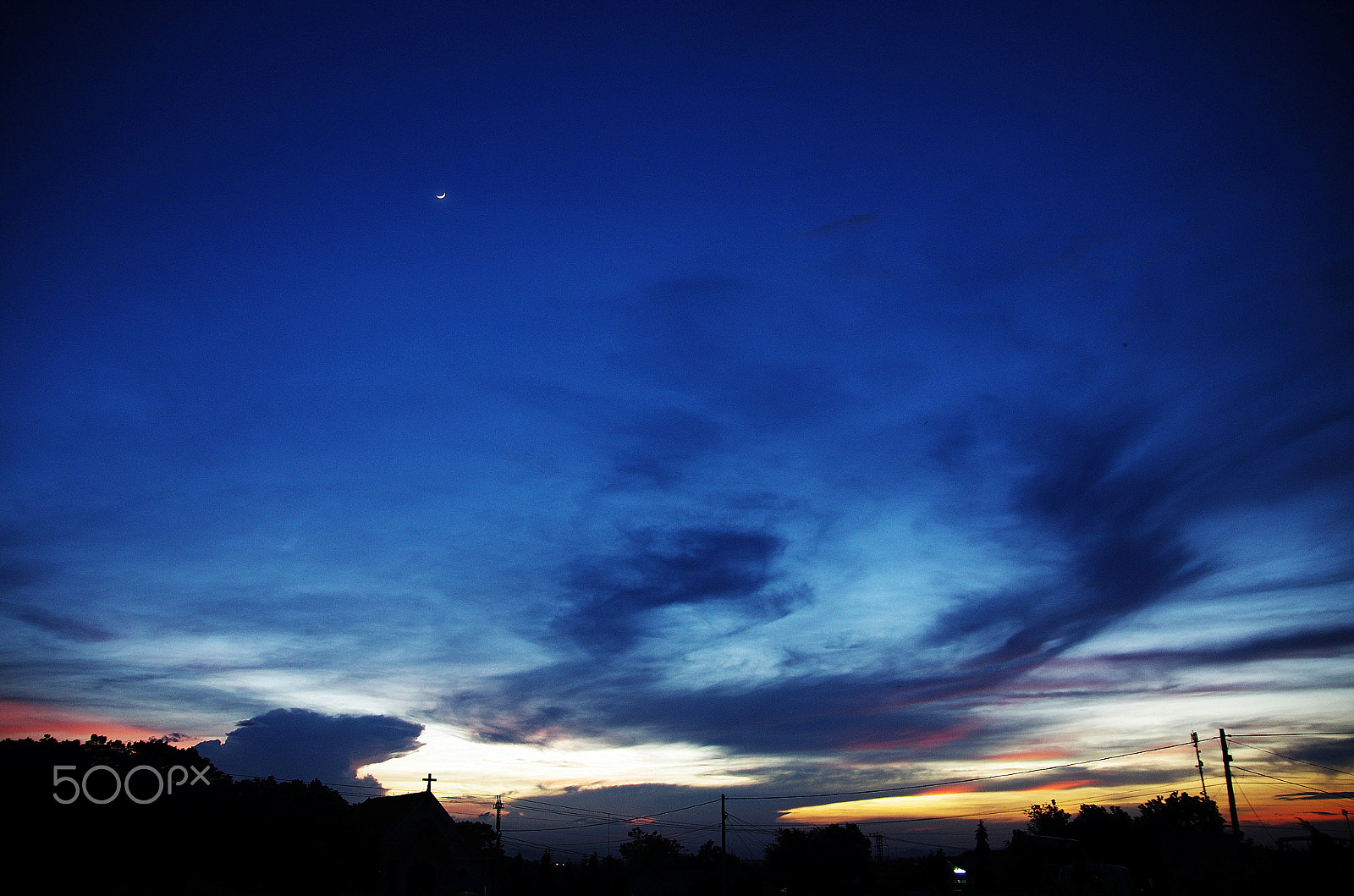 Pentax K-5 IIs sample photo. Moon like smile into sky photography