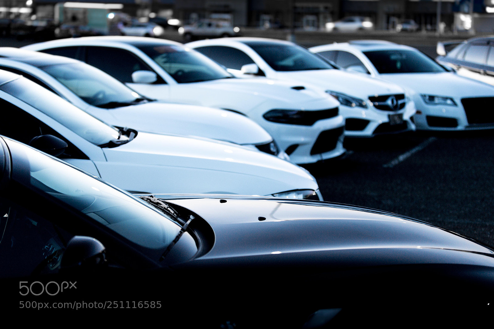 Canon EOS-1D X Mark II sample photo. Speed garage car shoot photography