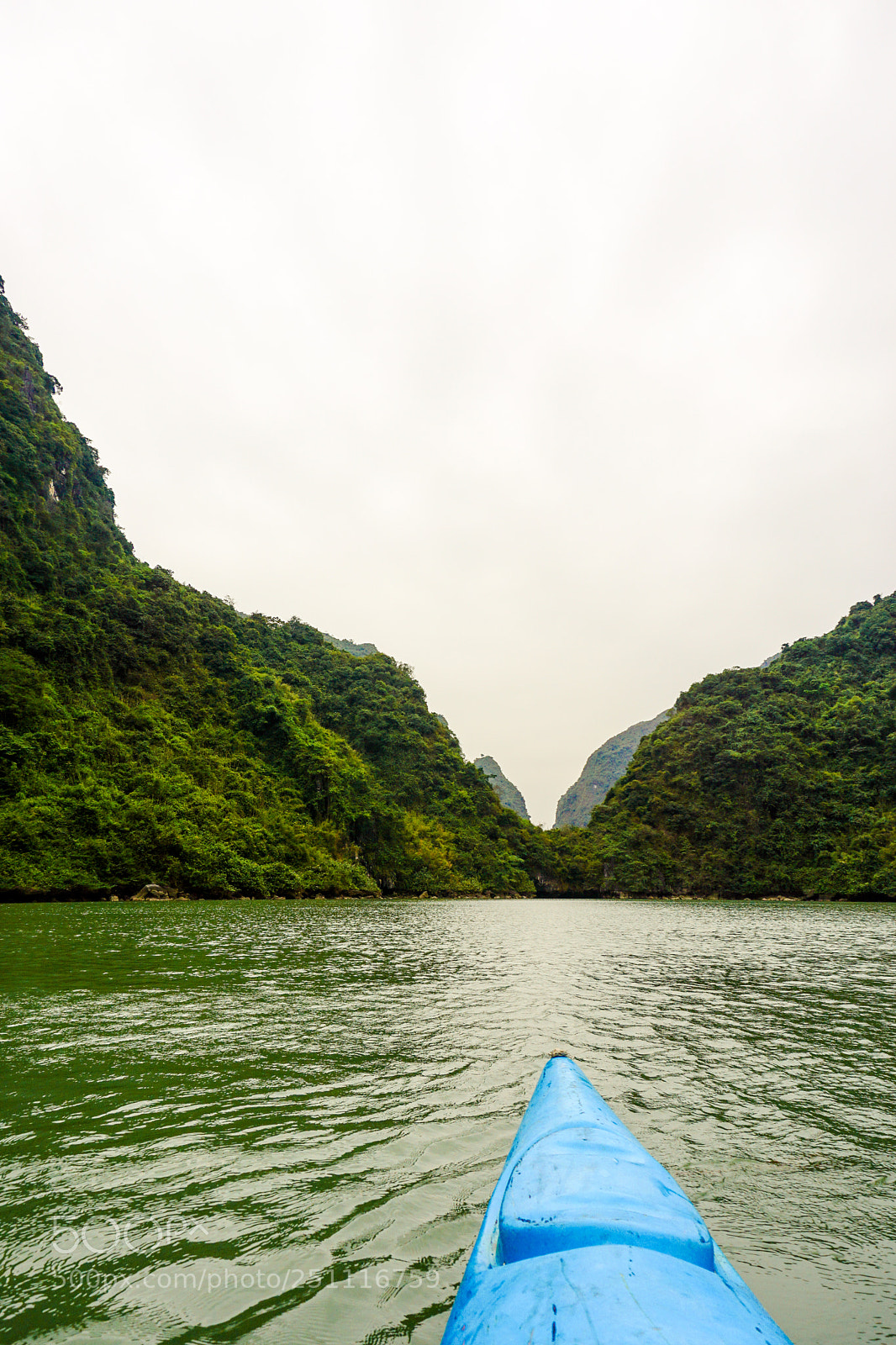 Sony a6000 sample photo. Kayaking photography