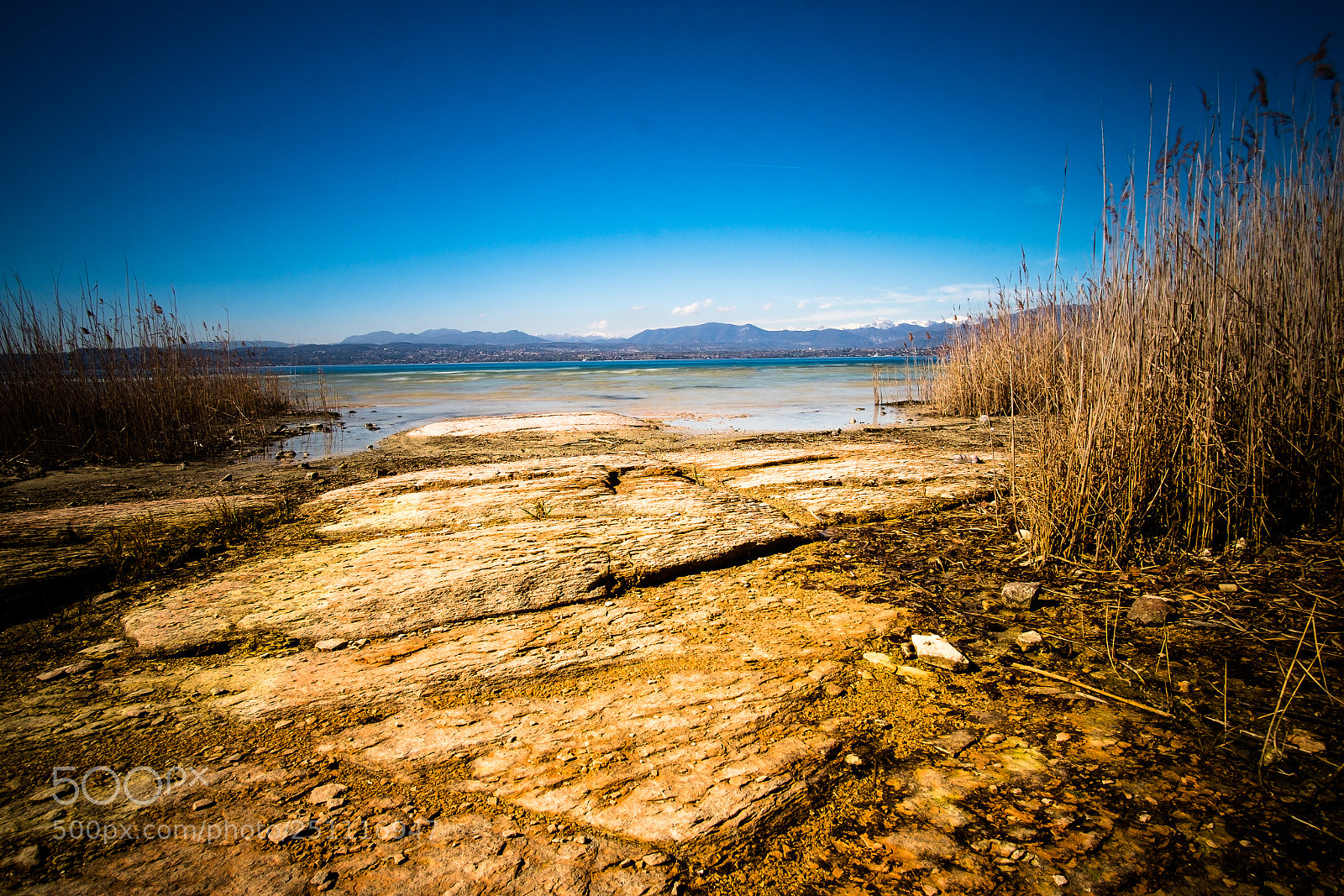 Fujifilm X-T10 sample photo. ... verso il lago ... photography