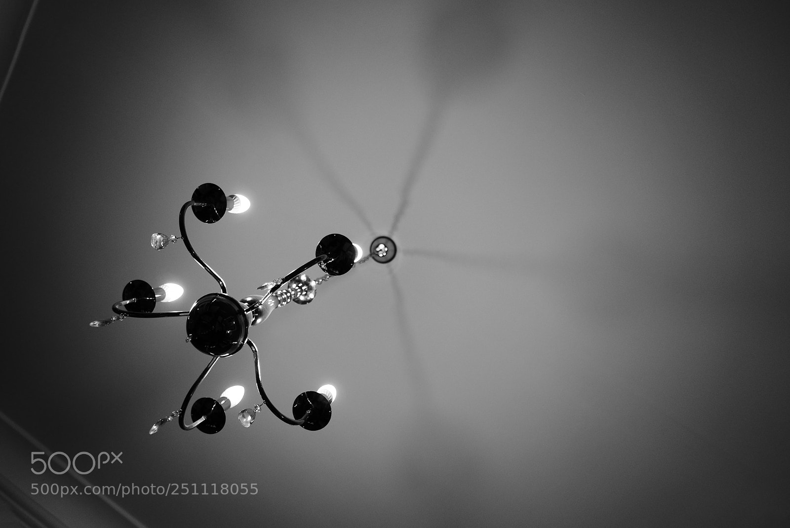 Leica D-Lux (Typ 109) sample photo. Chandelier hanging on the photography