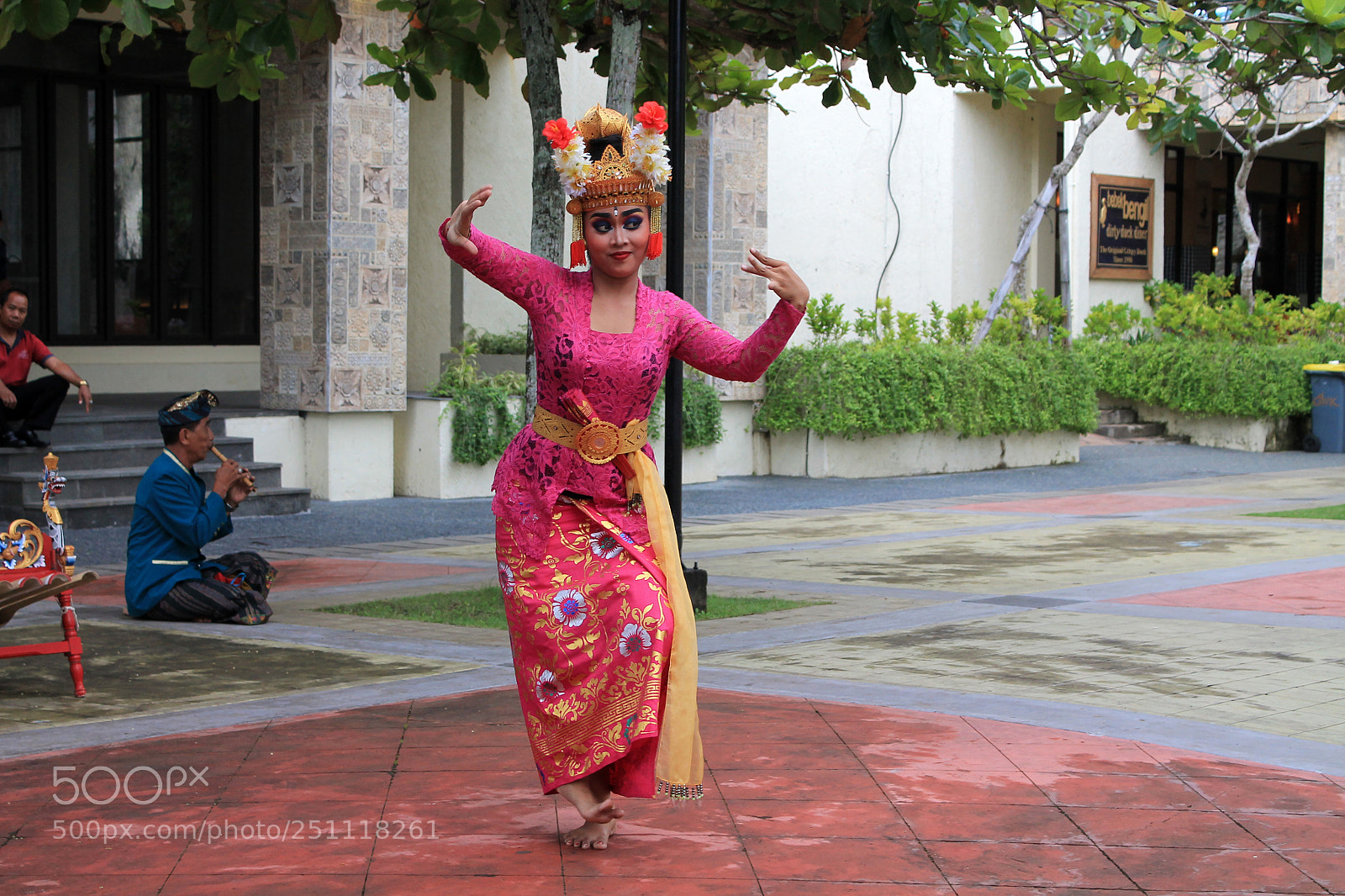 Canon EOS 1100D (EOS Rebel T3 / EOS Kiss X50) sample photo. Balinese dance. photography