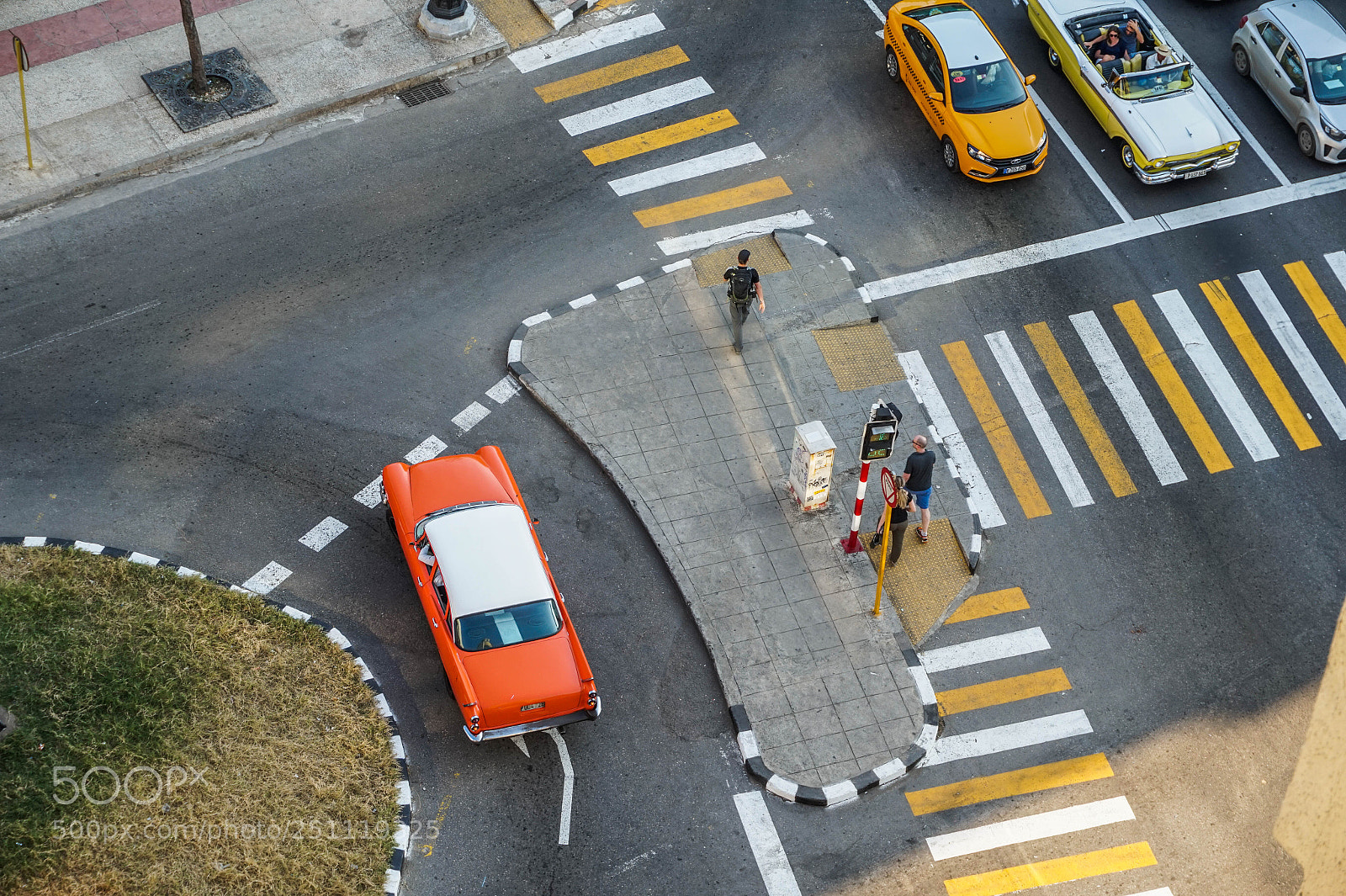 Sony Alpha a5000 (ILCE 5000) sample photo. Orange & crosswalks photography