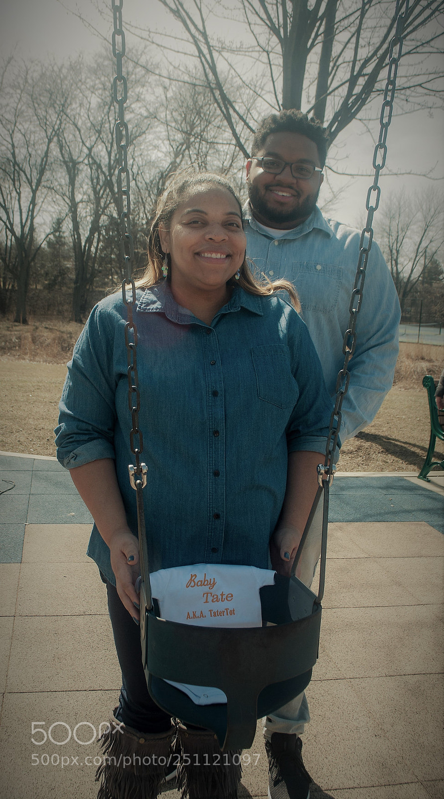 Nikon D3000 sample photo. A little one on photography