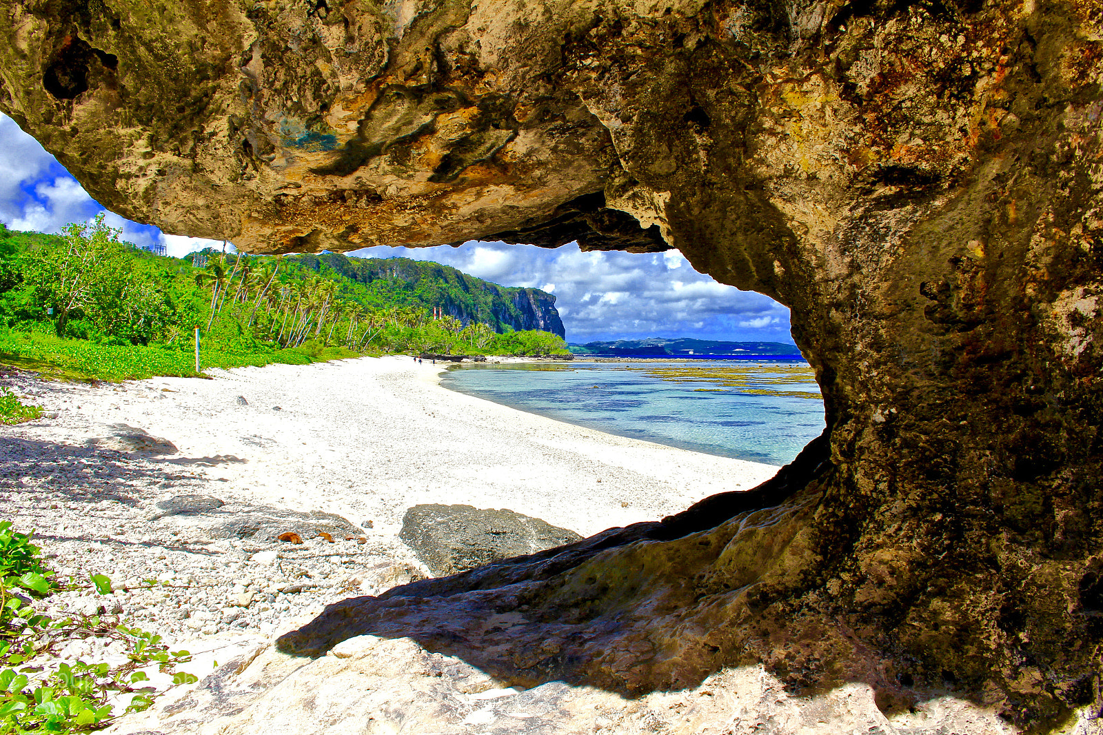 Canon EOS 60D sample photo. The hidden guam tanguisson photography