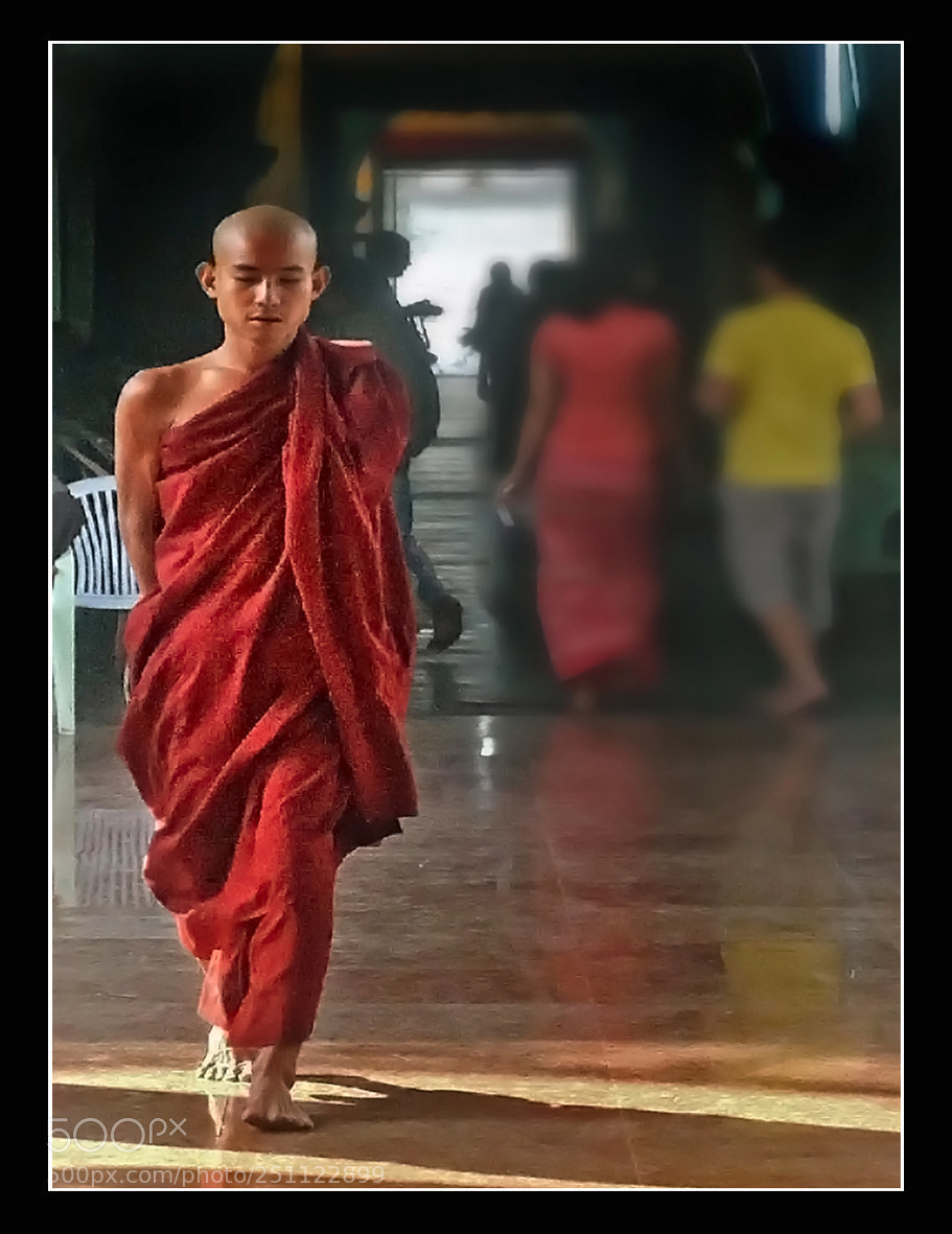 Canon EOS 50D sample photo. Monk in myanmar photography