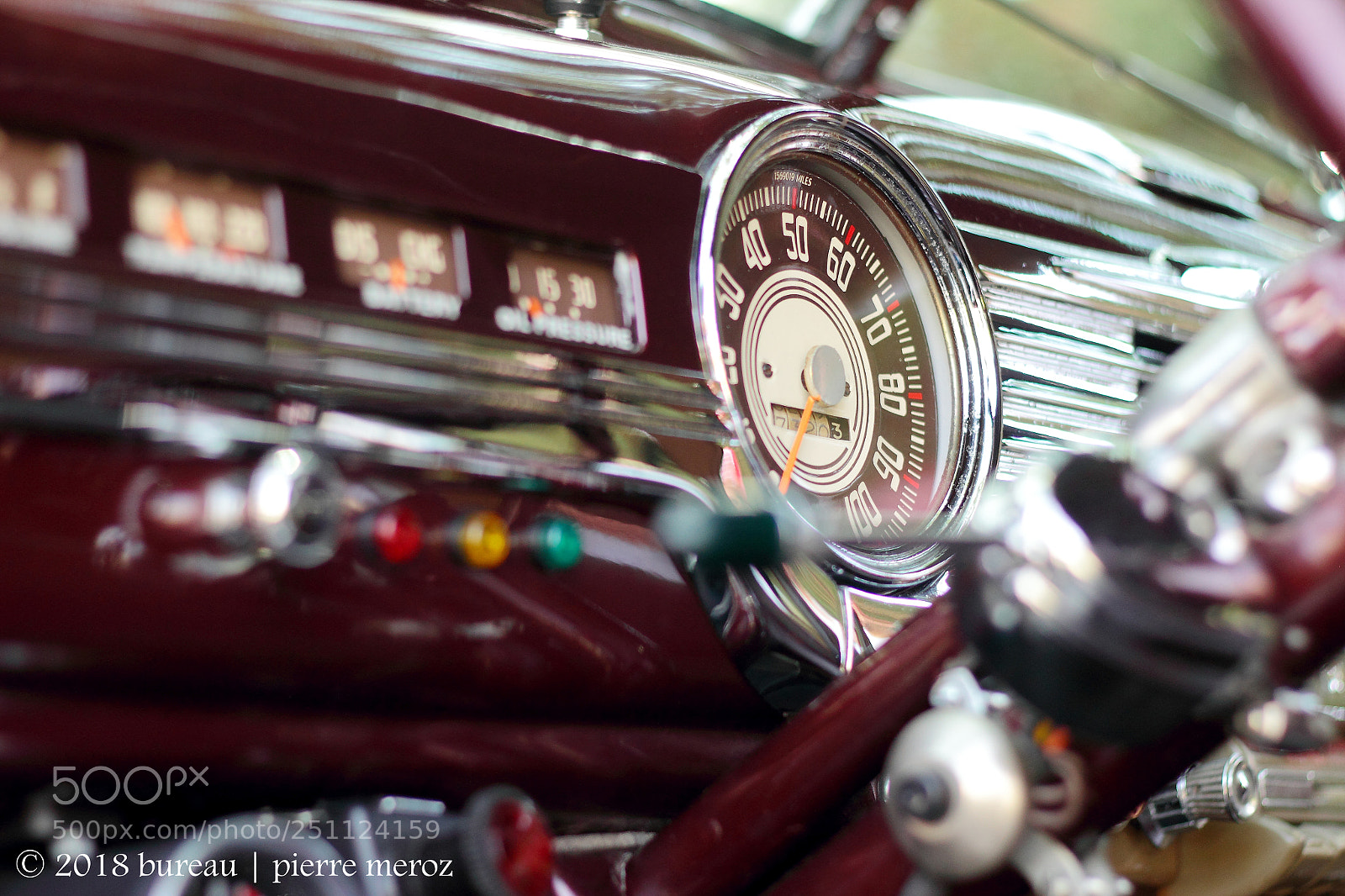 Canon EOS 600D (Rebel EOS T3i / EOS Kiss X5) sample photo. Chevrolet fleetmaster 1948 panel photography