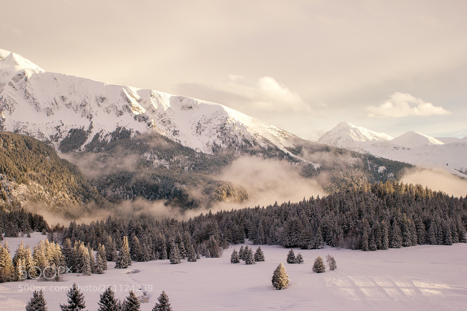 Canon EOS 550D (EOS Rebel T2i / EOS Kiss X4) sample photo. Chamrousse photography