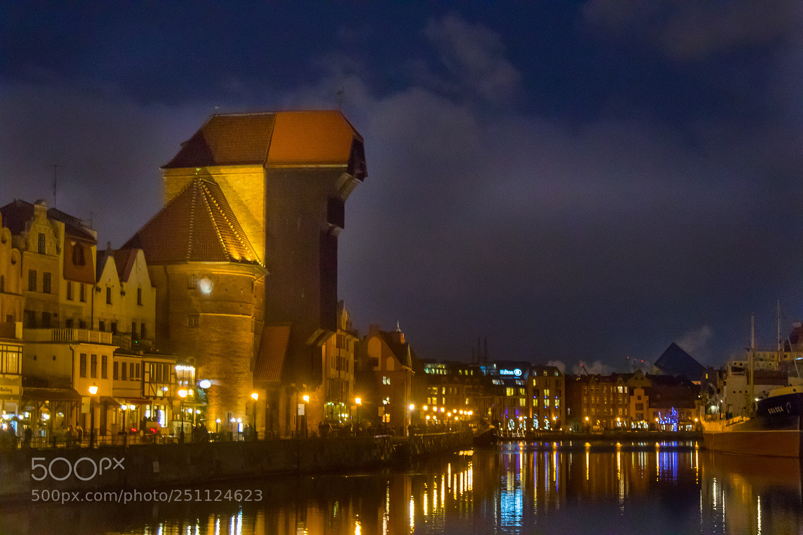 Canon EOS 7D Mark II sample photo. Crane gdańsk photography