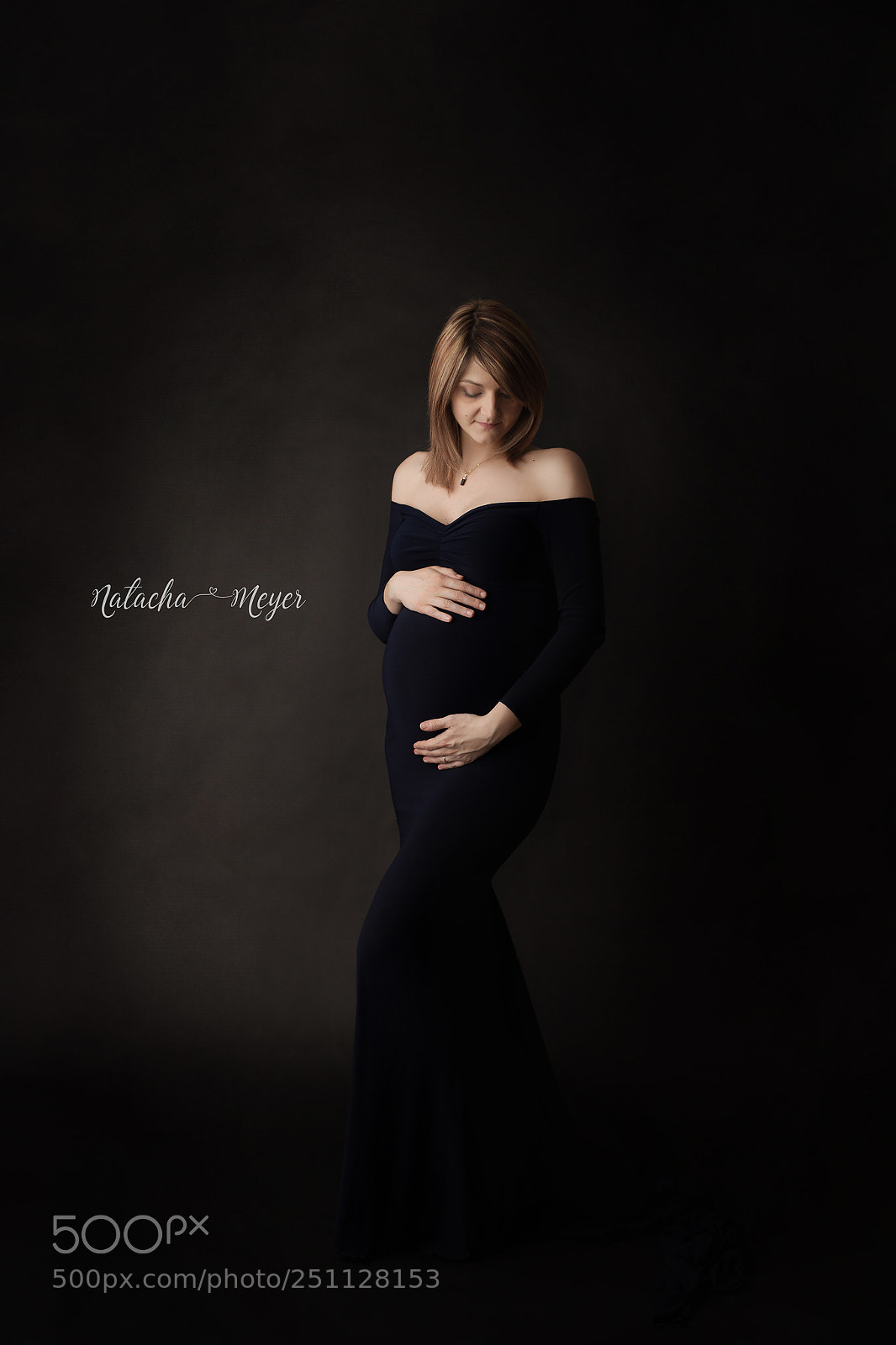 Canon EOS 5D Mark II sample photo. Pregnancy photography