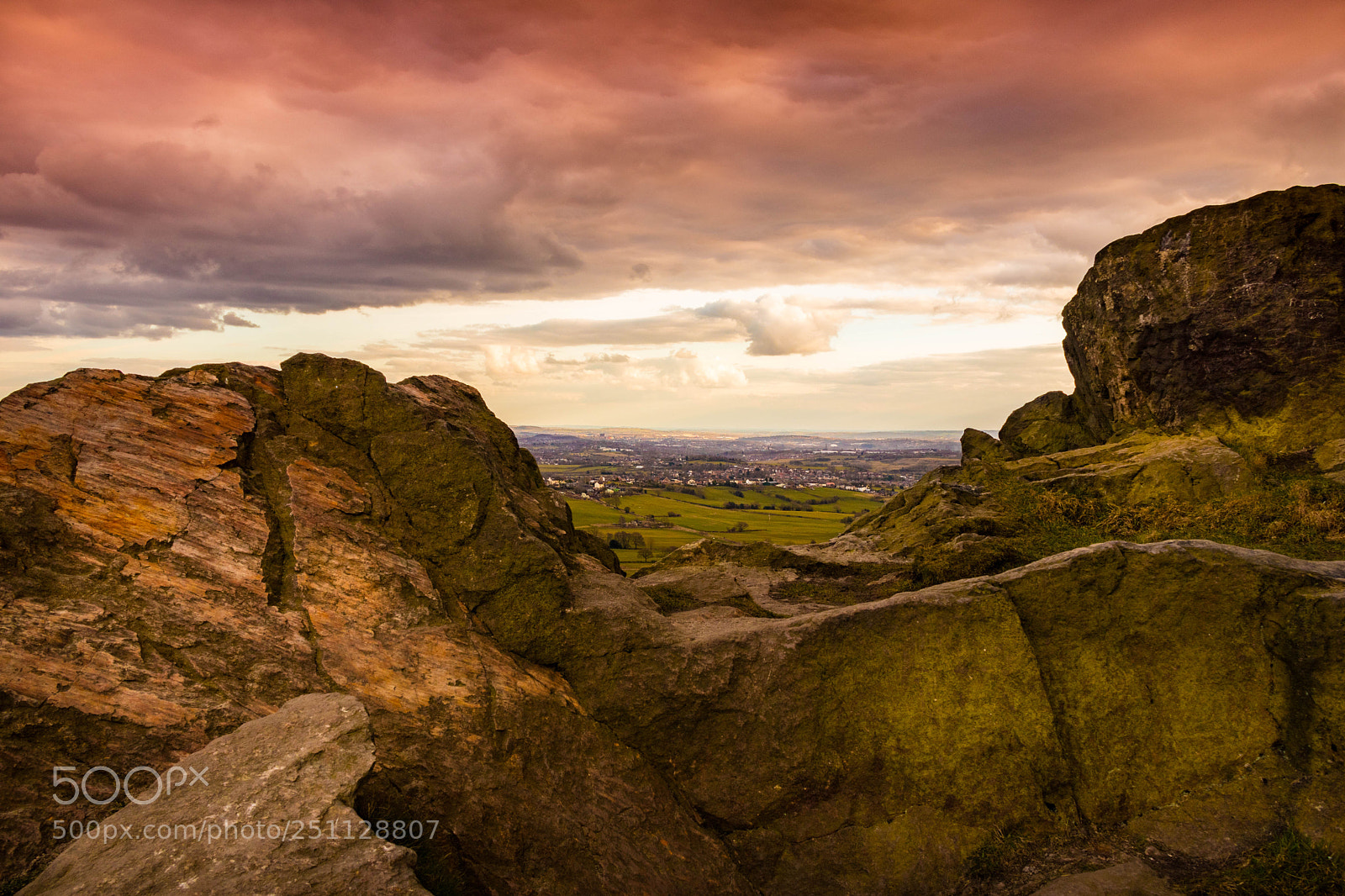 Canon EOS M5 sample photo. View over cheshire from photography