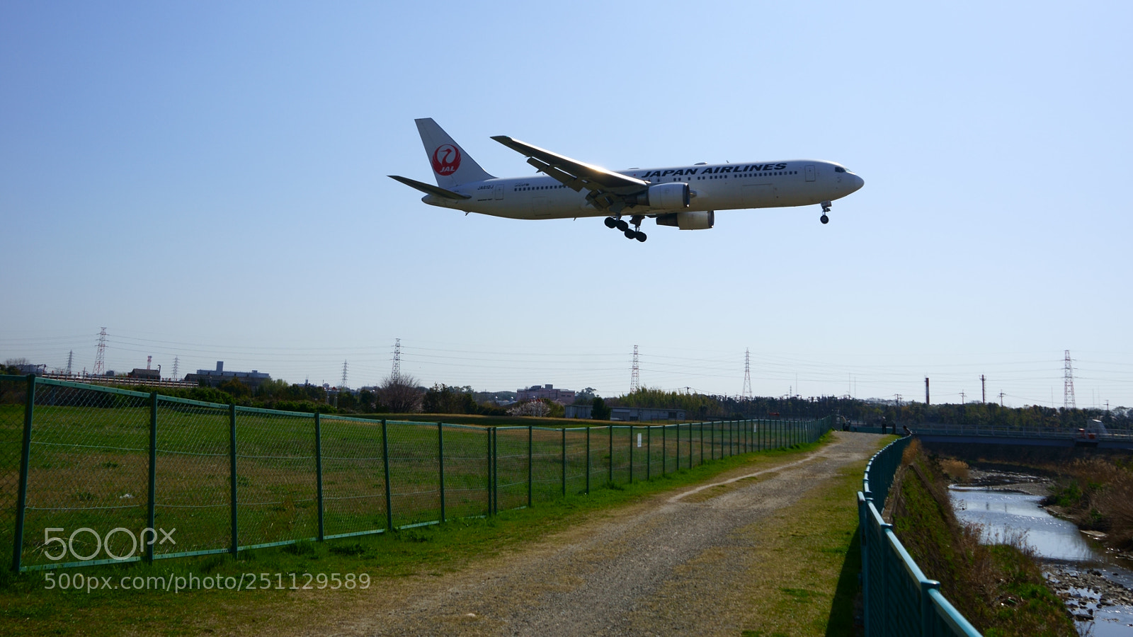 Sony a7R sample photo. Landing photography