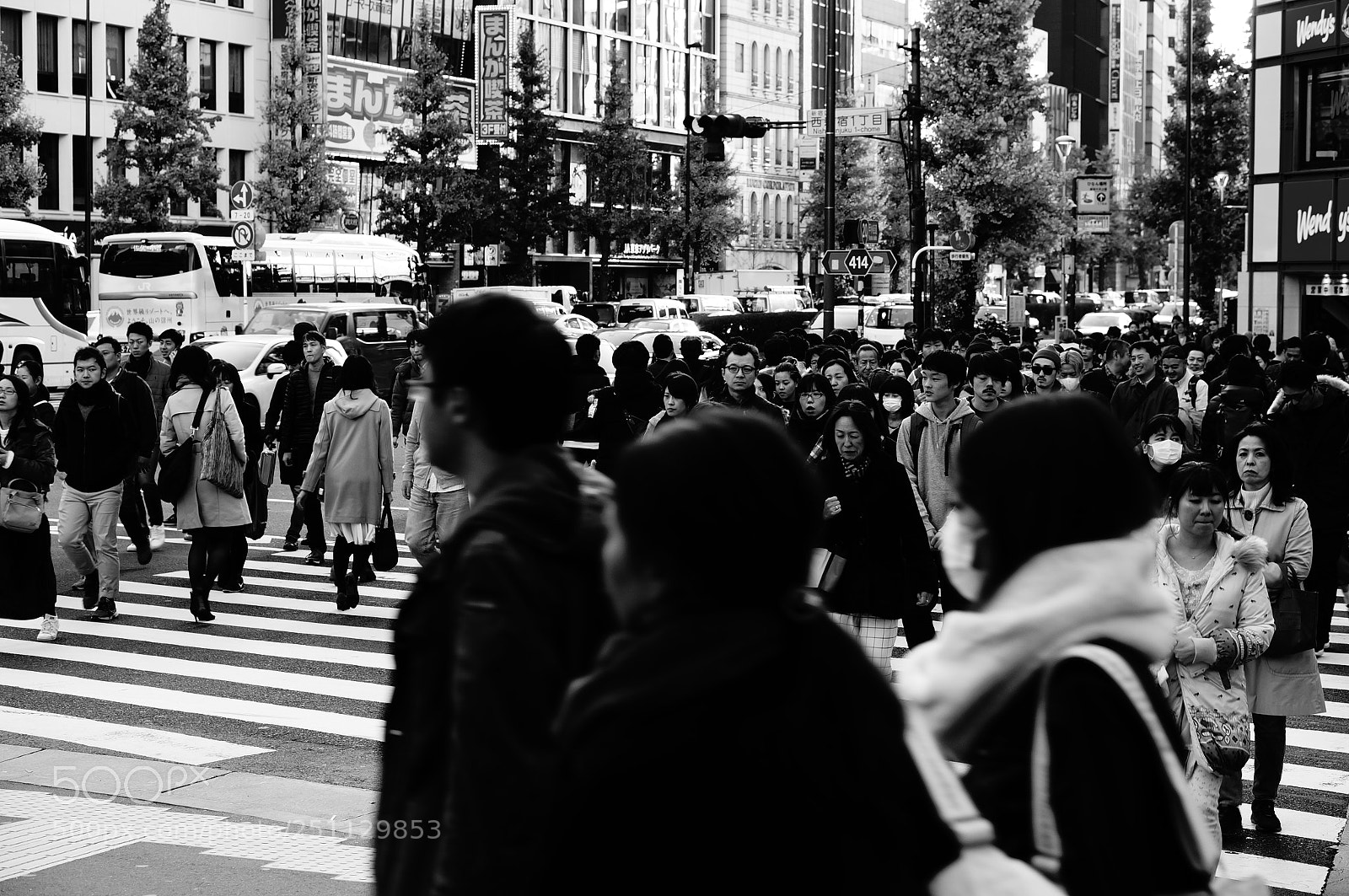 Sony Alpha NEX-5T sample photo. Shinjuku photography