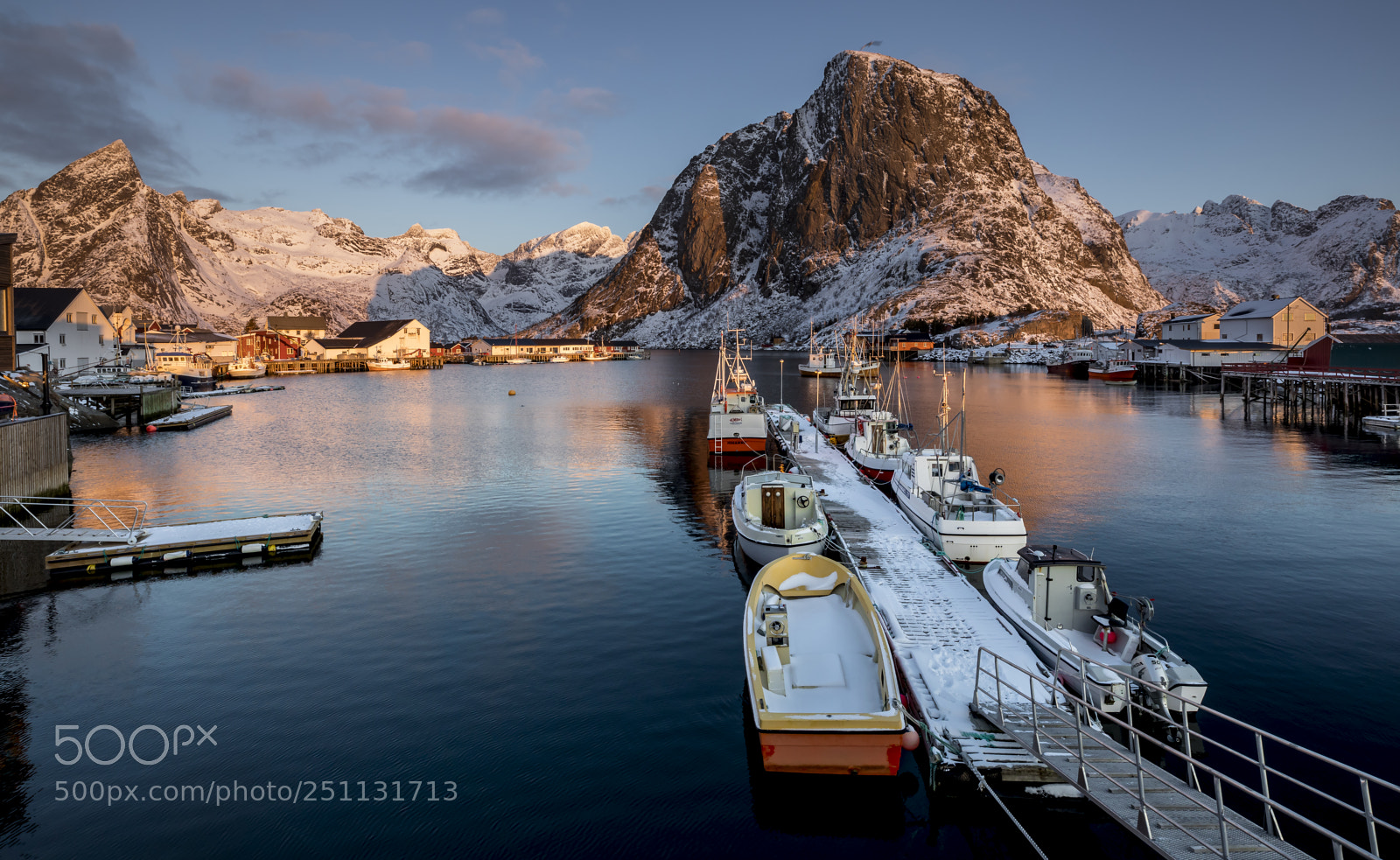 Canon EOS 5D Mark IV sample photo. Reinefjord photography