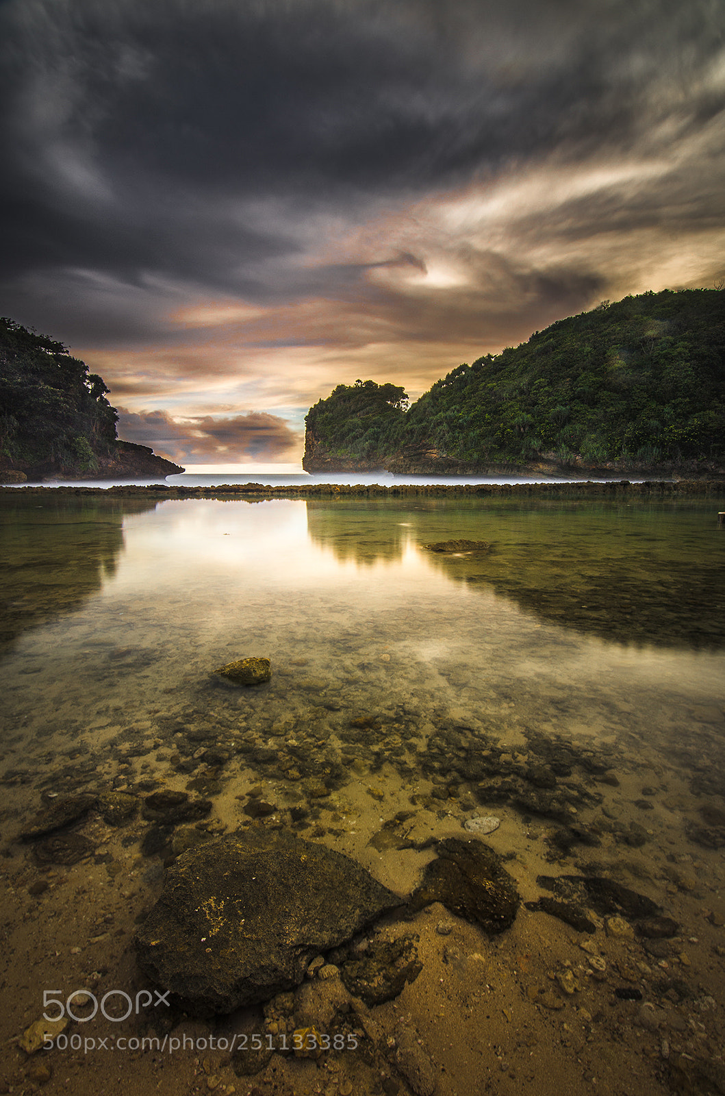 Nikon D7000 sample photo. Last light in batu photography