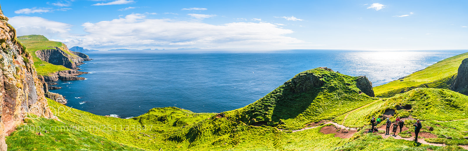 Samsung NX500 sample photo. Panoramic view of mykines photography