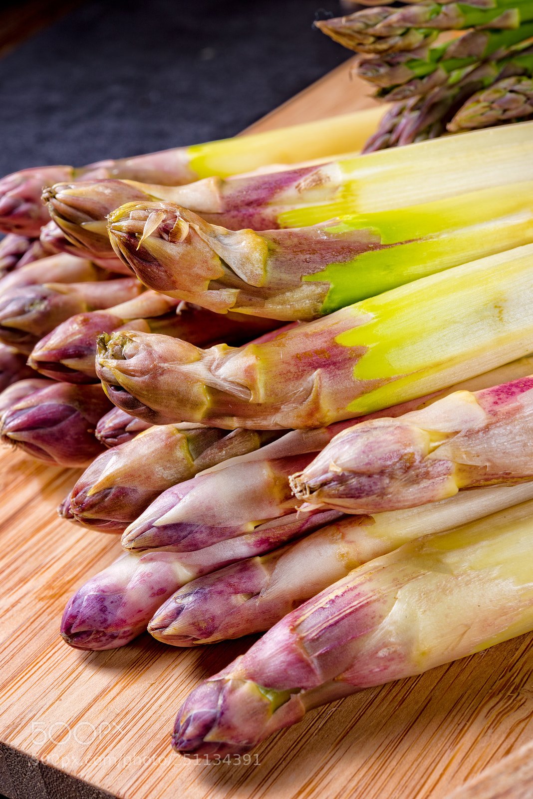 Nikon D810 sample photo. White and green asparagus photography