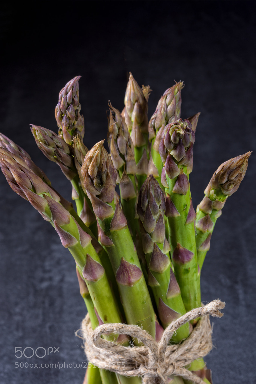 Nikon D810 sample photo. Fresh green asparagus photography