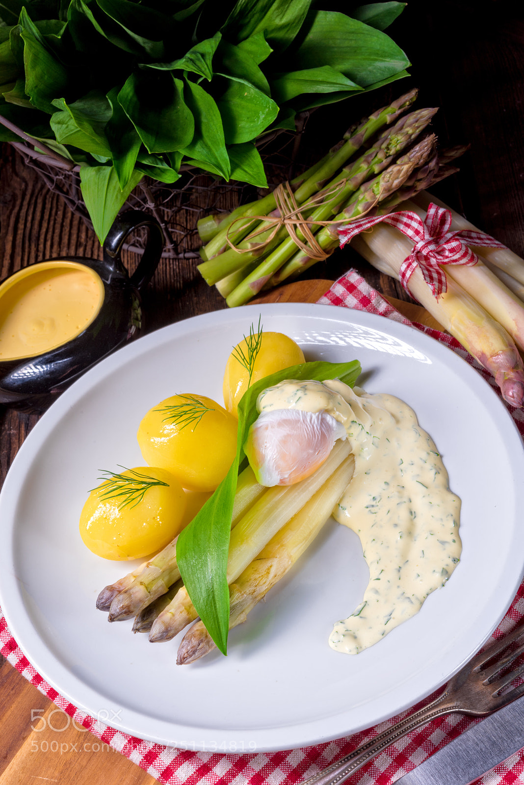 Nikon D810 sample photo. Asparagus with egg and photography