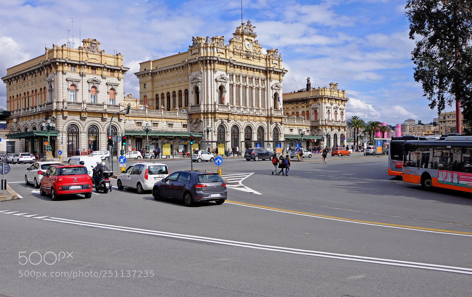Fujifilm X-T1 sample photo. Genova railway station brignole photography