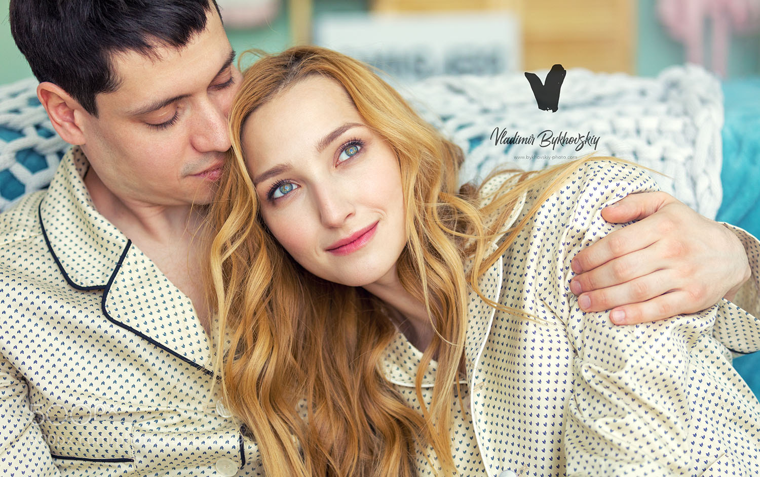 Canon EOS 5D Mark IV sample photo. Young couple early in photography