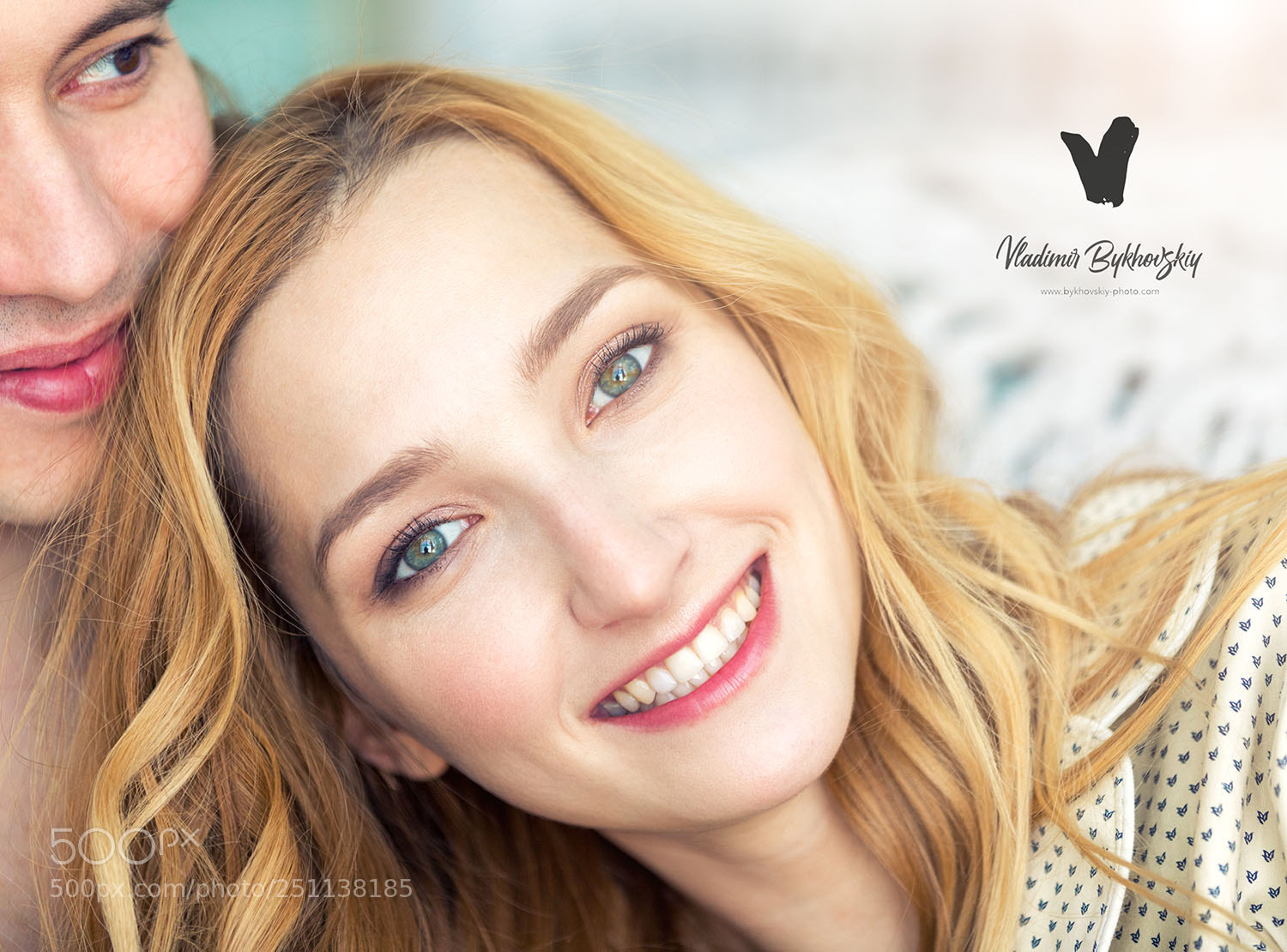 Canon EOS 5D Mark IV sample photo. Young couple loving people photography