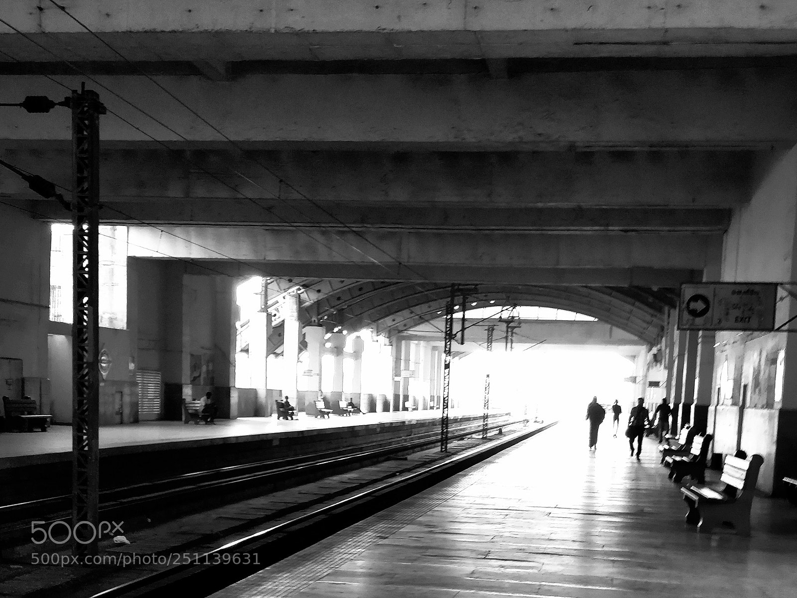 OnePlus 5T sample photo. Taramani railway station photography