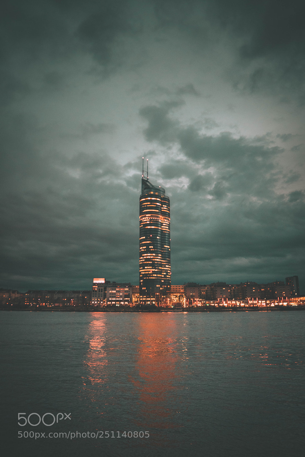 Sony a6300 sample photo. Millennium tower photography