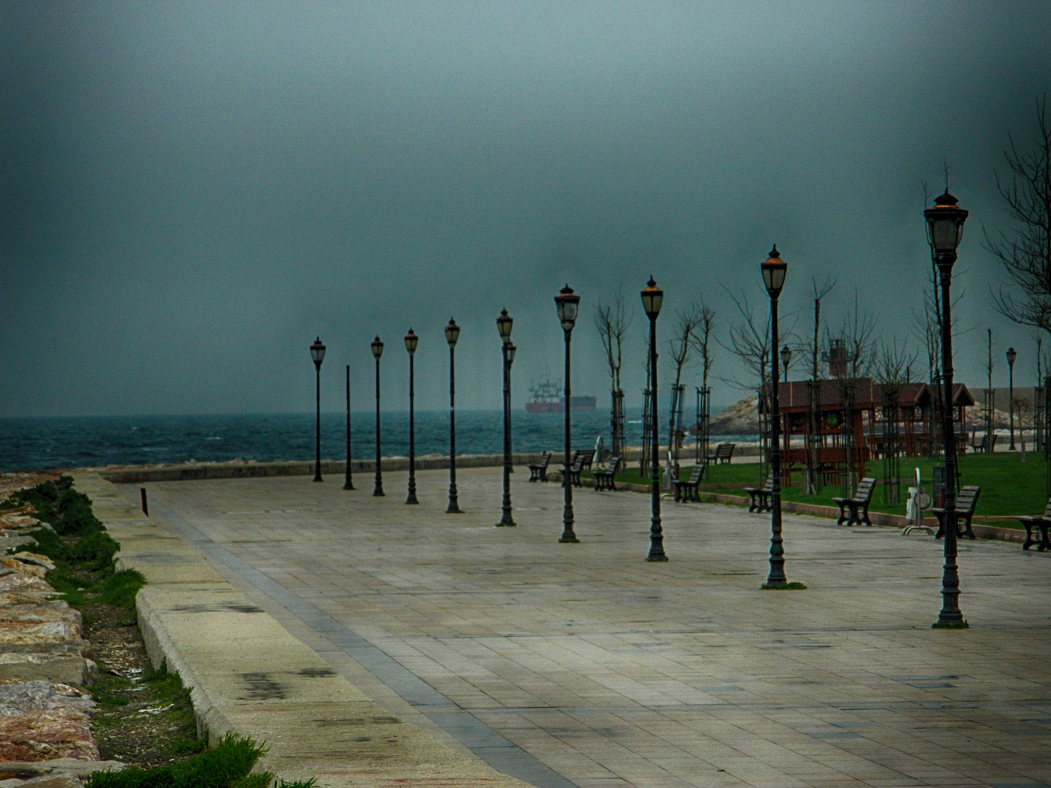 Nikon COOLPIX L310 sample photo. Bandırma sahil photography