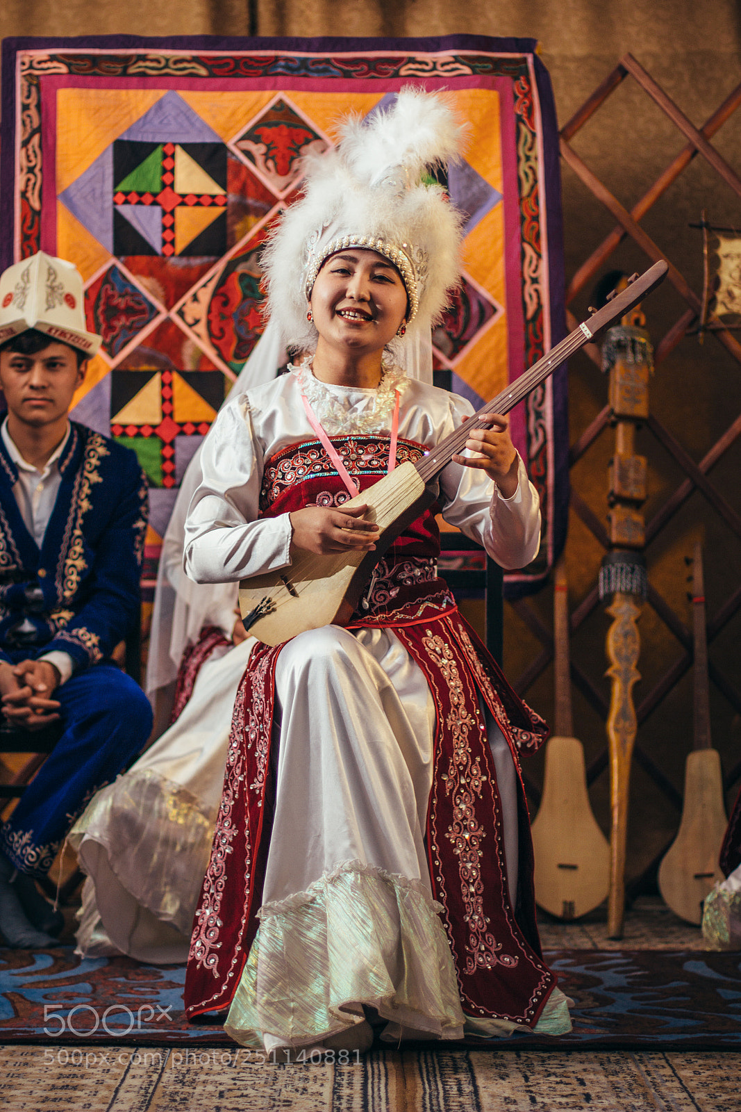 Canon EOS 600D (Rebel EOS T3i / EOS Kiss X5) sample photo. Musician kyrgyz photography
