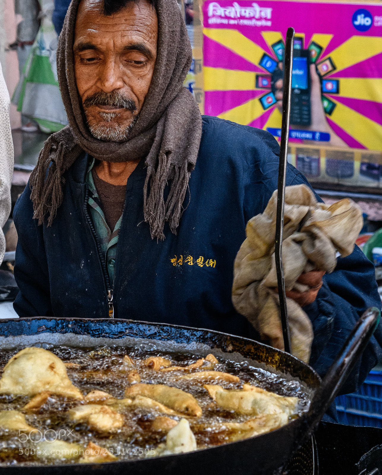 Nikon D850 sample photo. Preparing street food in photography