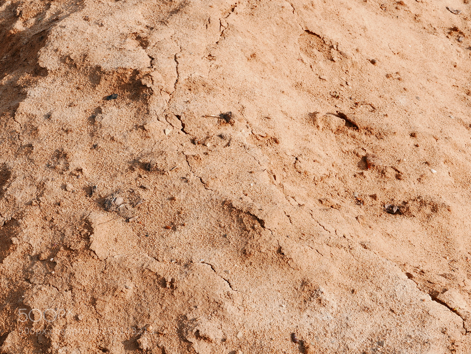 Leica D-Lux (Typ 109) sample photo. Heap of sand at photography