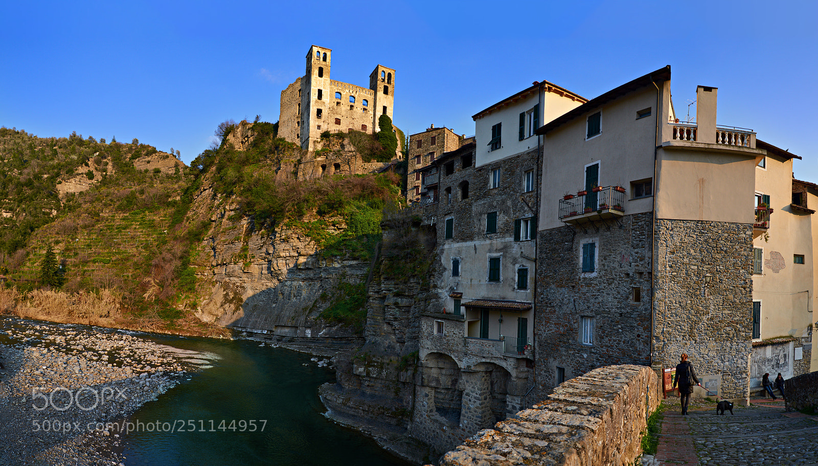 Nikon D7000 sample photo. Dolceacqua photography
