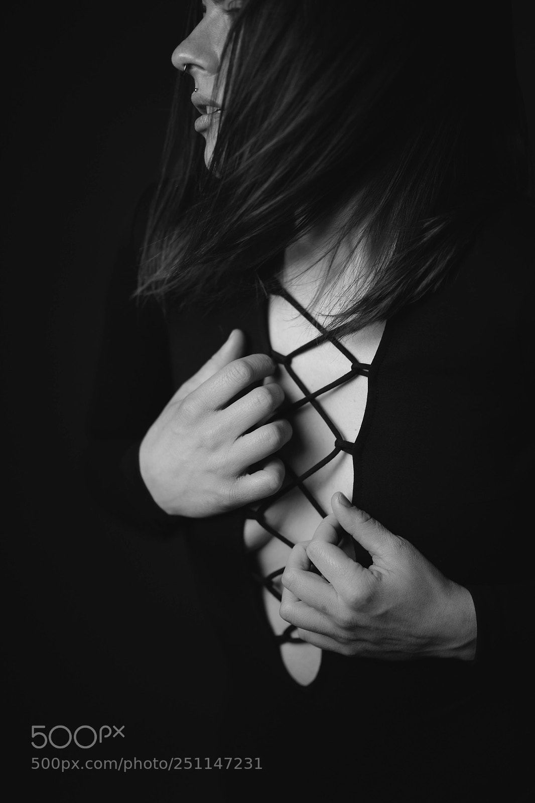 Canon EOS 5D Mark IV sample photo. Dark inside photography