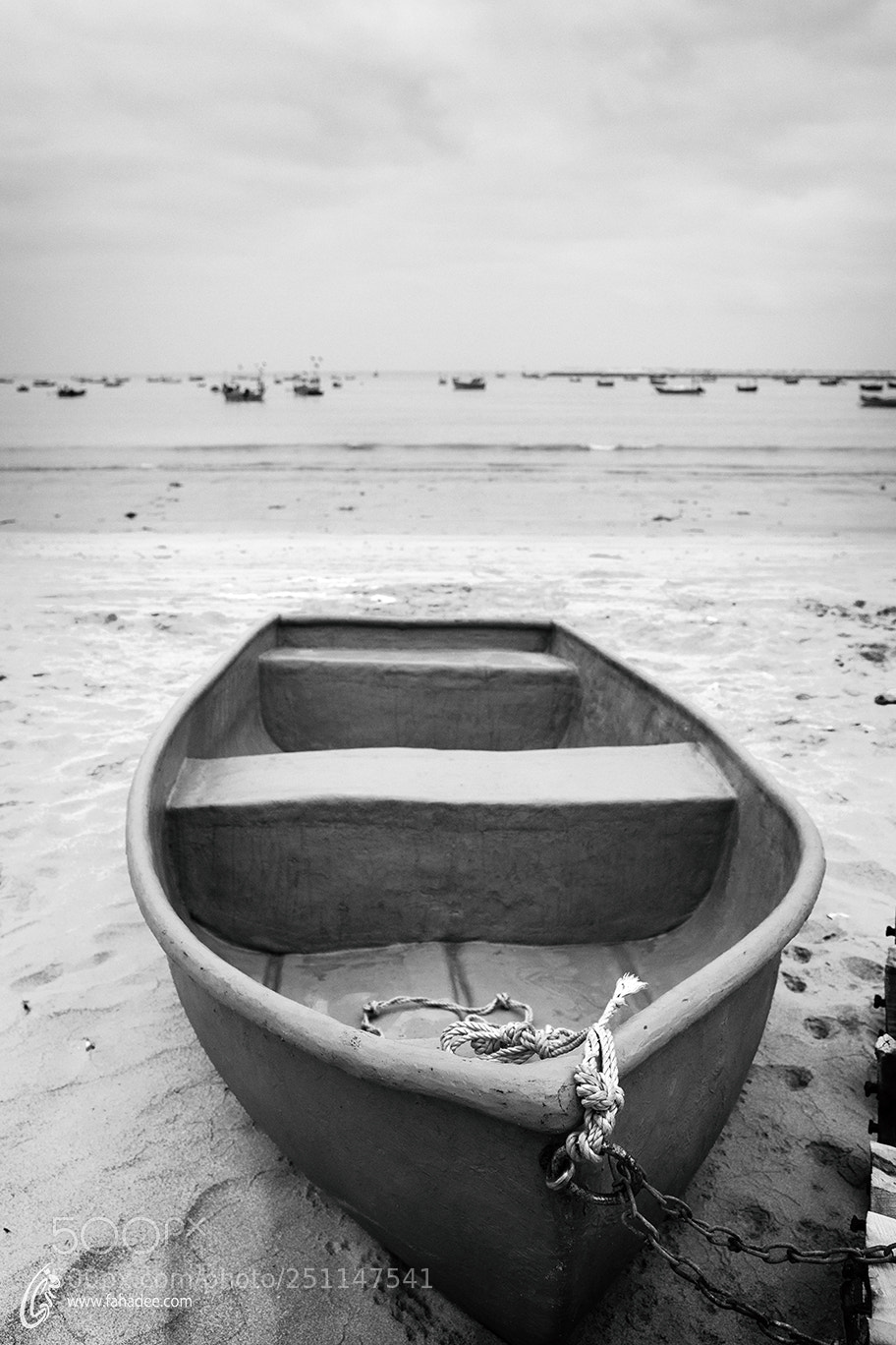 Canon EOS 7D Mark II sample photo. Boat photography