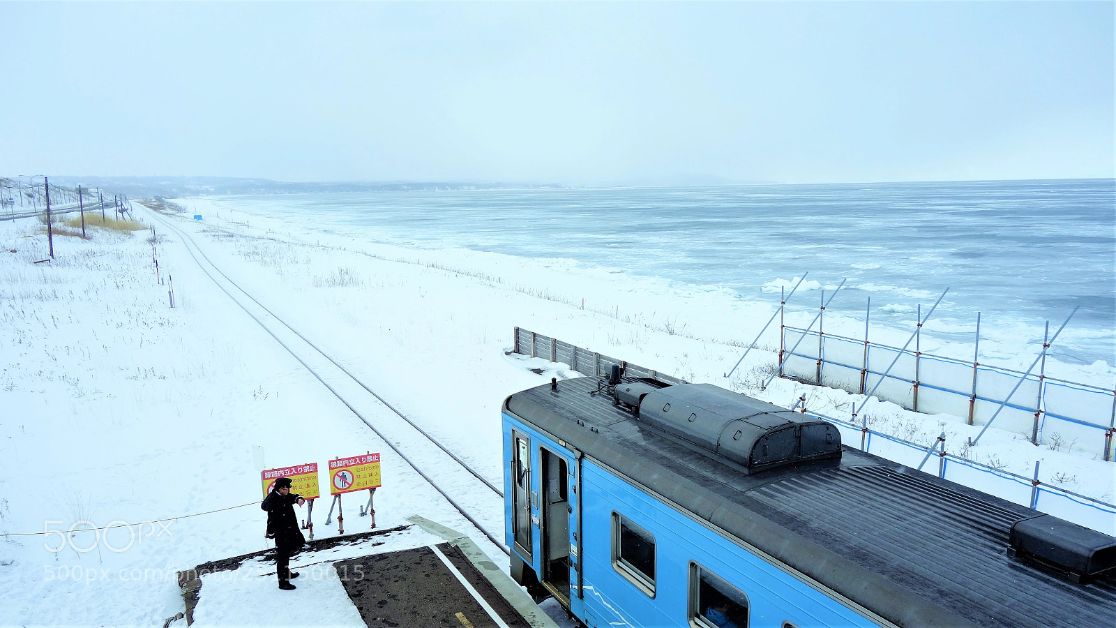 Sony Cyber-shot DSC-RX100 sample photo. Snow piercer photography