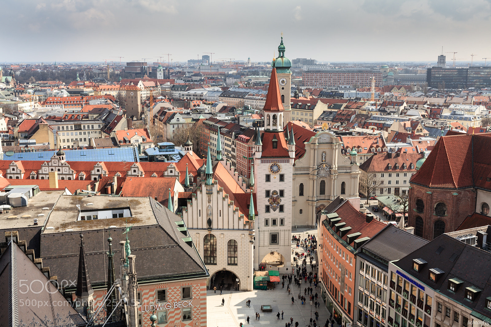 Canon EOS 5D Mark II sample photo. Munich photography