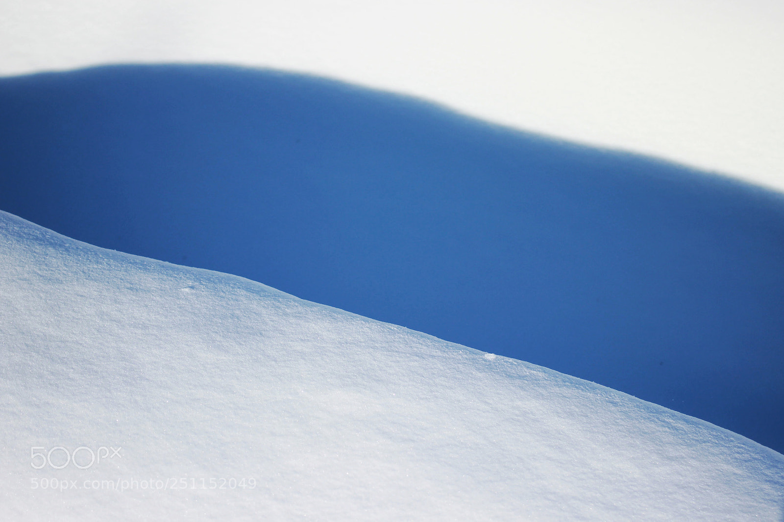 Canon EOS 600D (Rebel EOS T3i / EOS Kiss X5) sample photo. Snow photography