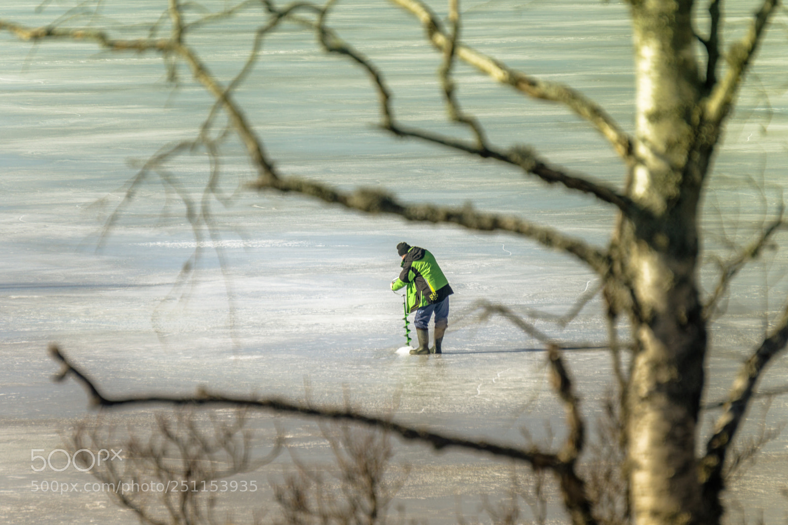 Sony a6000 sample photo. Last ice drill photography