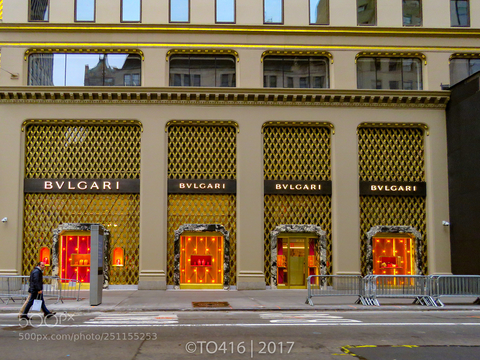 Canon PowerShot SX60 HS sample photo. Bvlgari photography