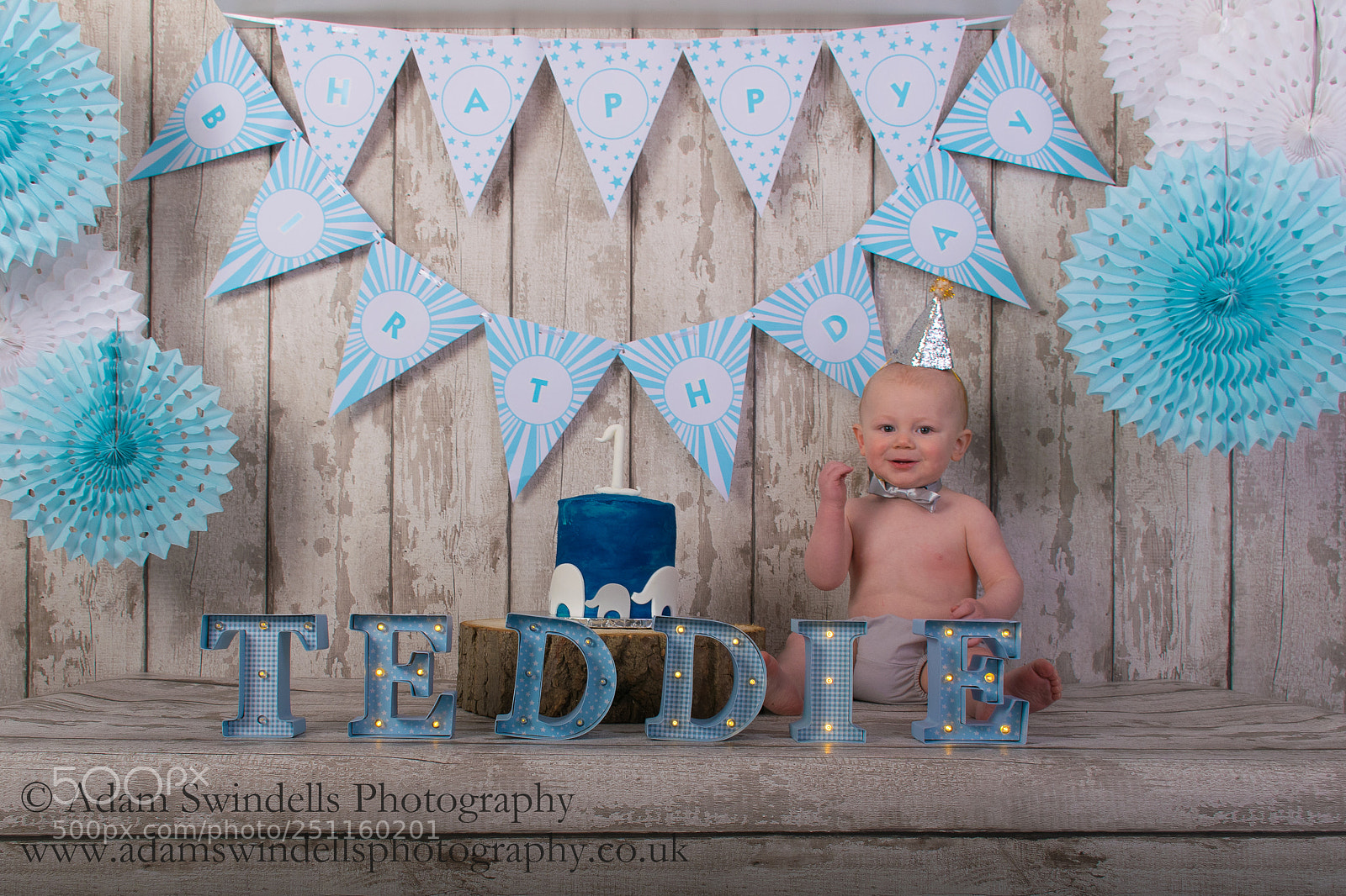 Nikon D5300 sample photo. Cake smash shoot photography