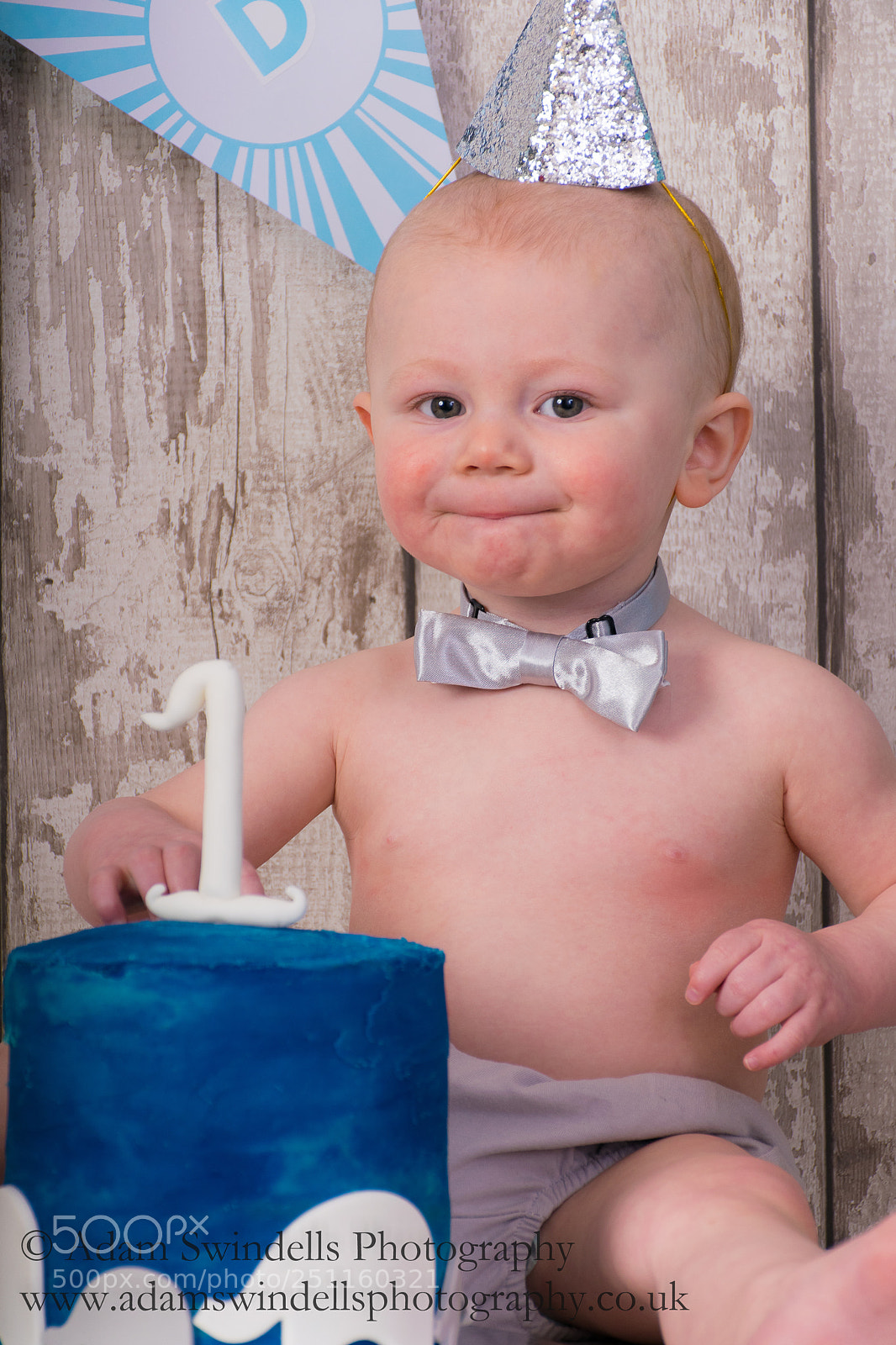 Nikon D5300 sample photo. Cake smash shoot photography