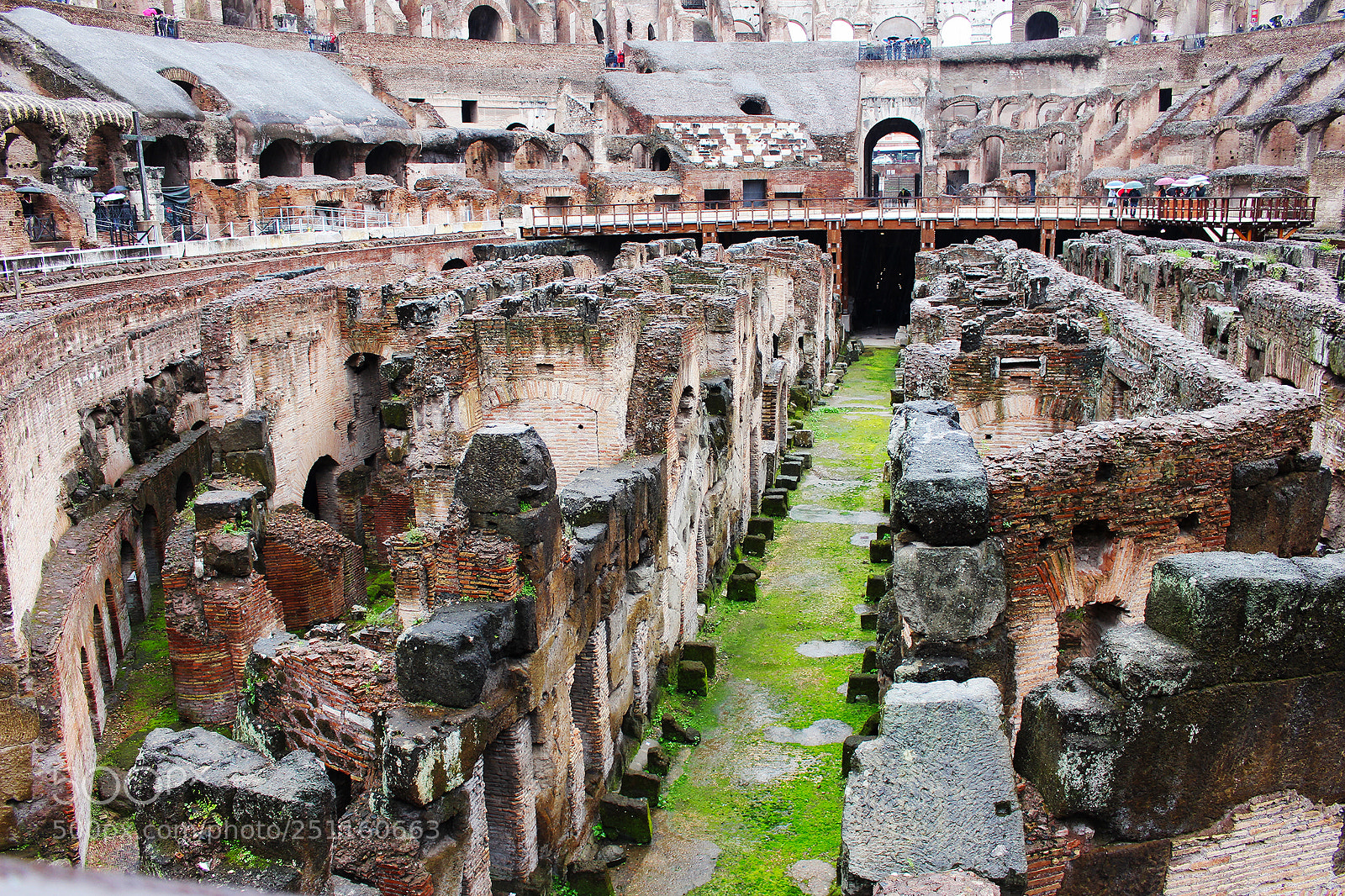Canon EOS 700D (EOS Rebel T5i / EOS Kiss X7i) sample photo. Rome trip photography