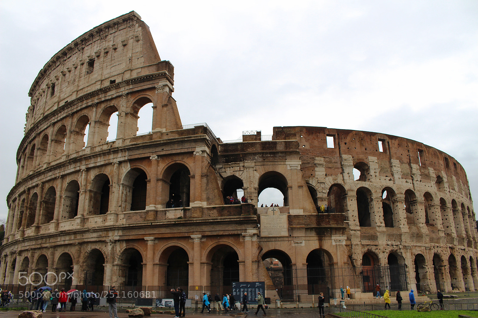 Canon EOS 700D (EOS Rebel T5i / EOS Kiss X7i) sample photo. Rome trip photography