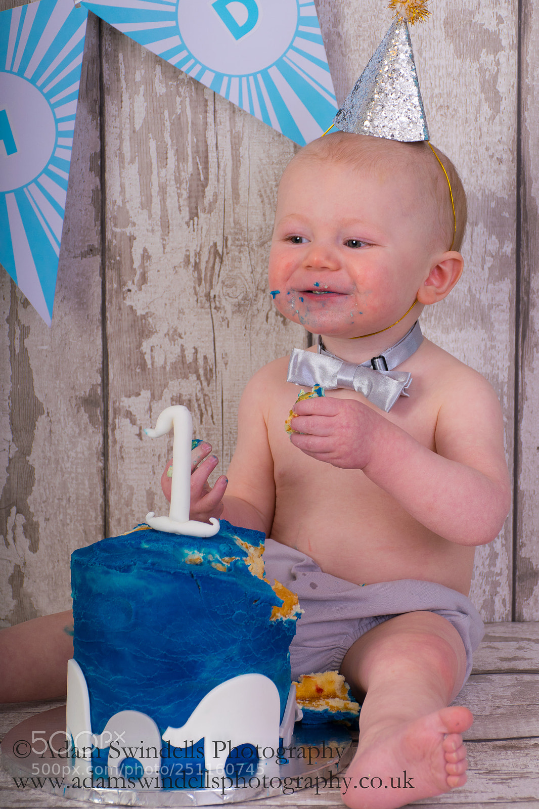 Nikon D5300 sample photo. Cake smash shoot photography