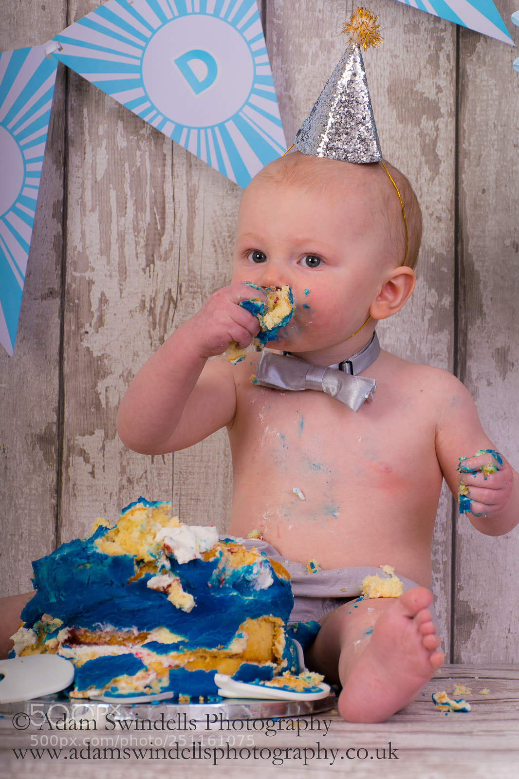 Nikon D5300 sample photo. Cake smash shoot photography