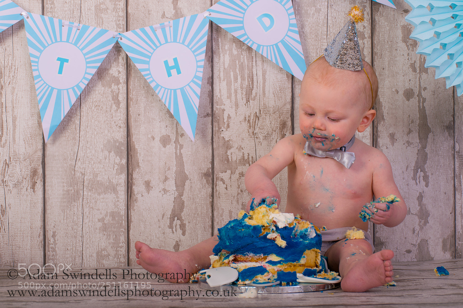 Nikon D5300 sample photo. Cake smash shoot photography