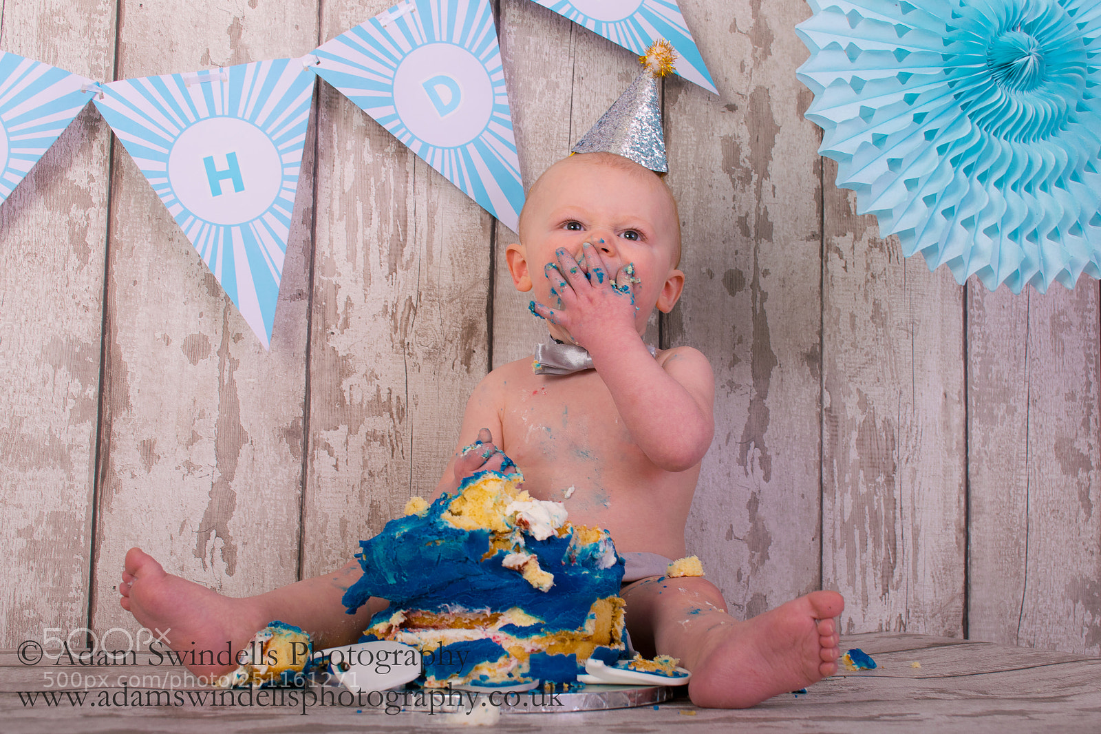 Nikon D5300 sample photo. Cake smash shoot photography