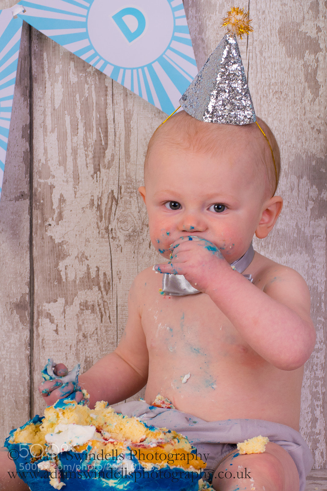 Nikon D5300 sample photo. Cake smash shoot photography