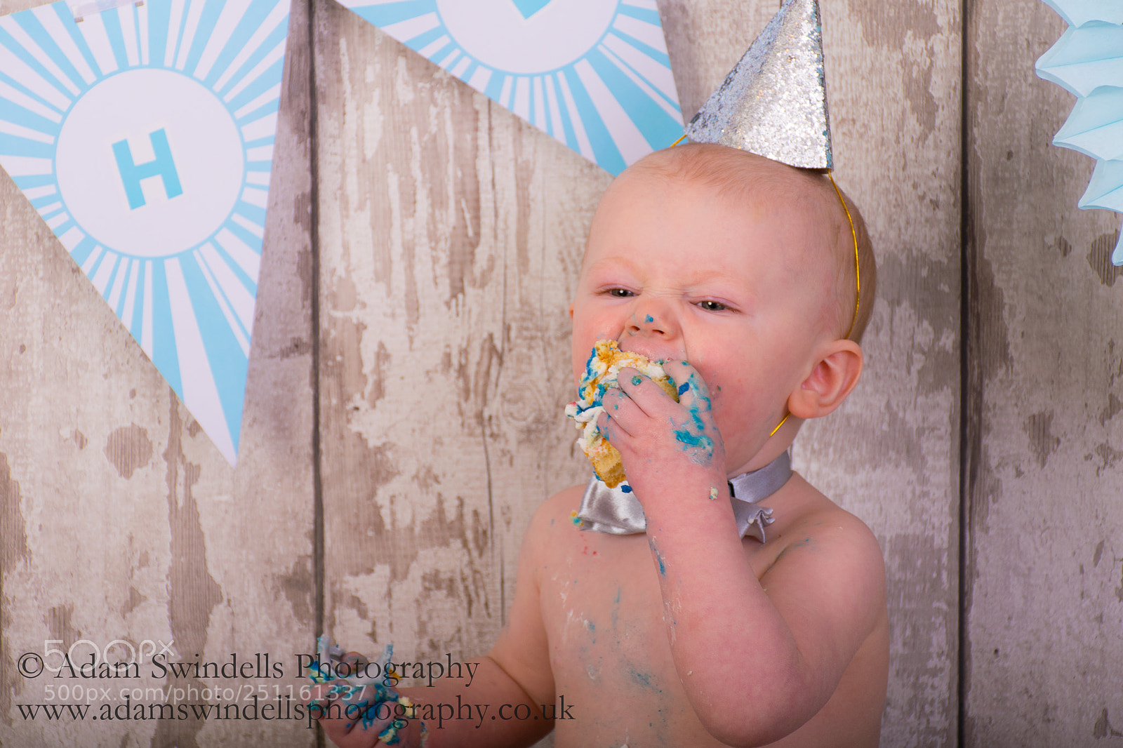 Nikon D5300 sample photo. Cake smash shoot photography